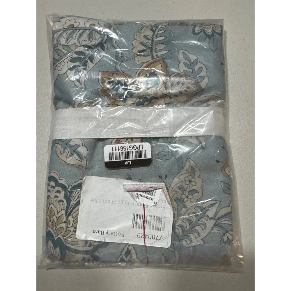 Pottery Barn Brooke Floral Standard Pillow Sham Blue Percale Cotton New
